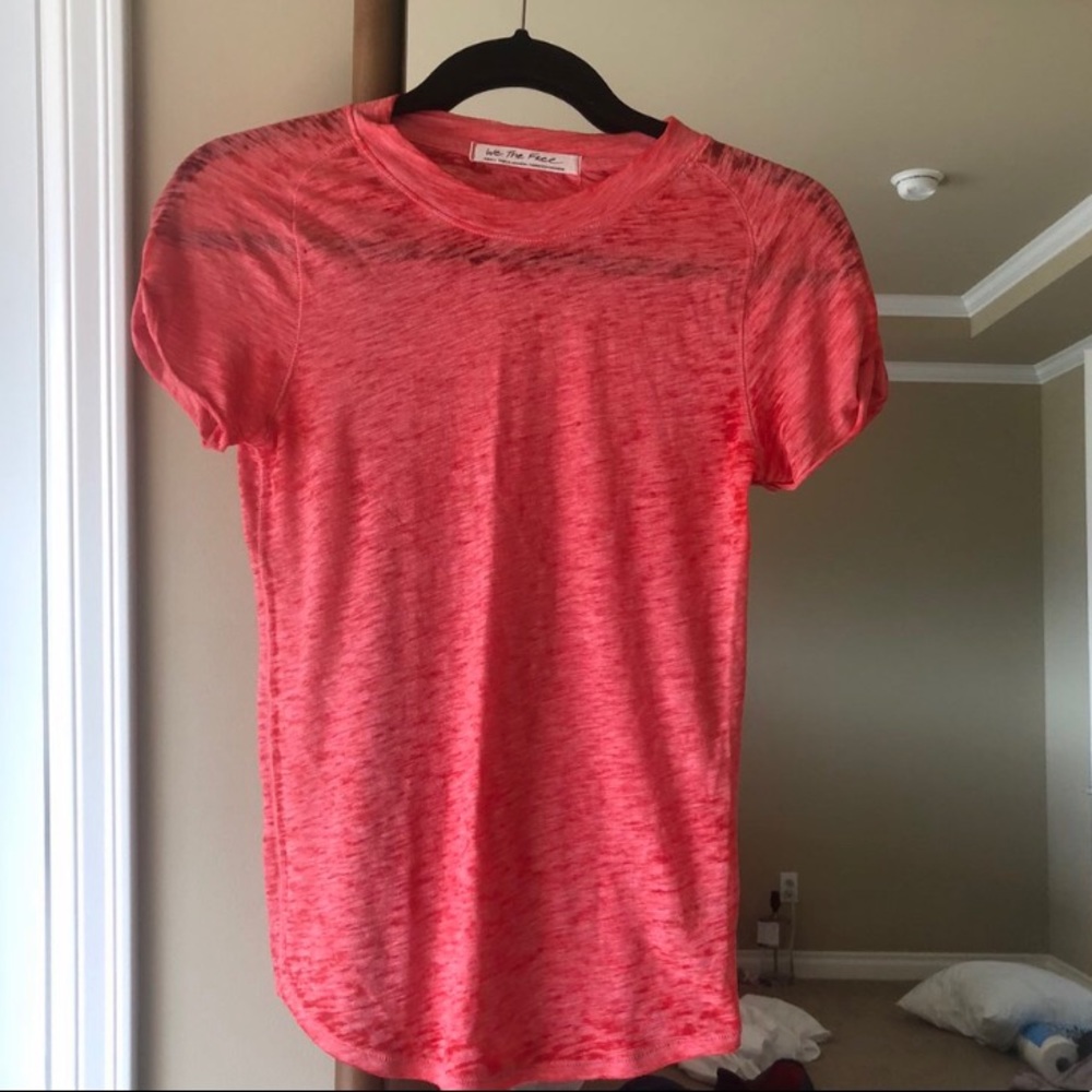 FREE PEOPLE T-SHIRT